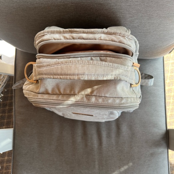 JuJuBe BRB diaper bag🌼 - Picture 4 of 8